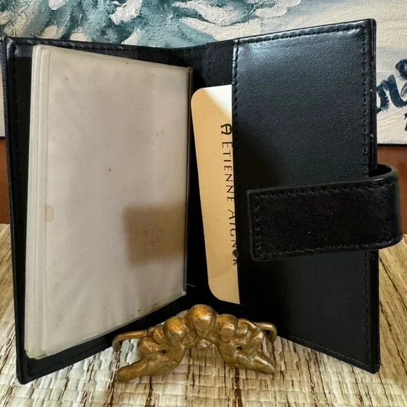 Vintage Etienne Aigner black leather photo book/Wallet - Picture 8 of 9